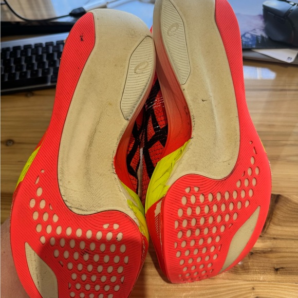 Worn once! ASICS Metaspeed Sky! - Picture 2 of 5